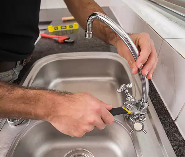 Local Experts for Faucet Repair in Kendall West, FL:Schedule Affordable Faucet Repair Services with Us