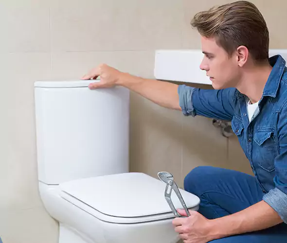 Expert Plumber for Toilet Replacement in Kendall West, FL: Schedule Affordable Toilet Replacement Services with Us