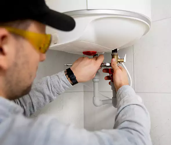 Get Affordable Water Heater Repair Service in Kendall West, FL